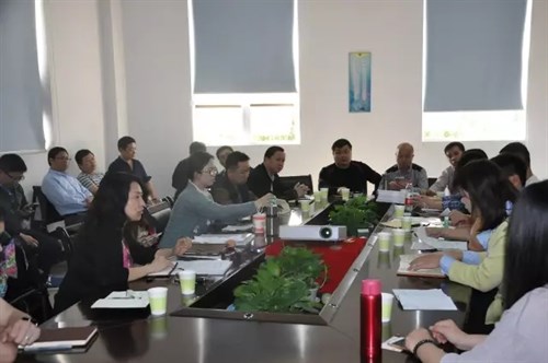 “戮力同心 砥礪前行”華俄激光2017第一季度營(yíng)銷大會(huì)圓滿召開(kāi)